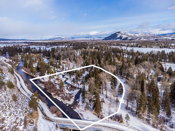 5075RainbowTrout_JGPhoto_Aerial-2 copy