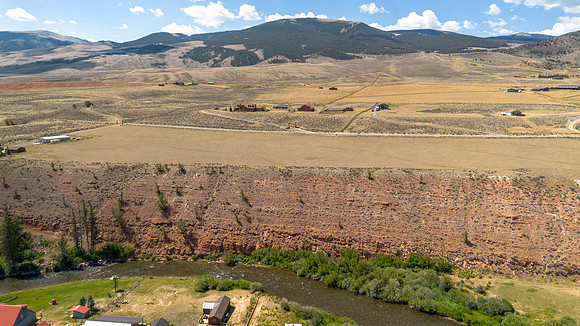 1421StockTrailDrone_JGPhoto-21