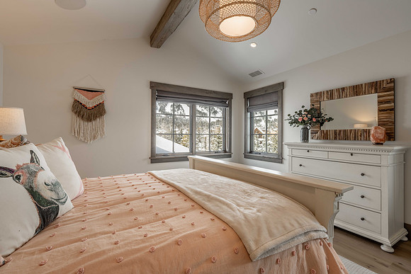 3195FourPines_JGPhoto-13