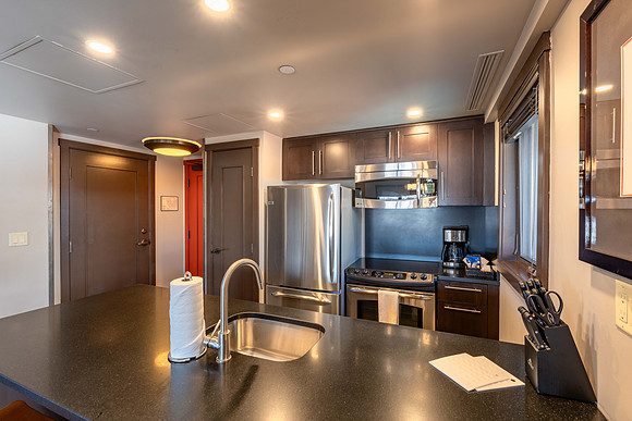 Terra572_JGPhoto-15