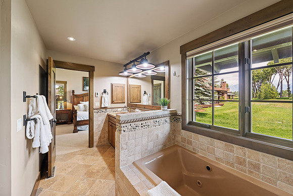 5862ConeflowerInt_JGPhoto-20