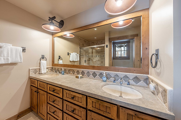 5985Silverberry-19