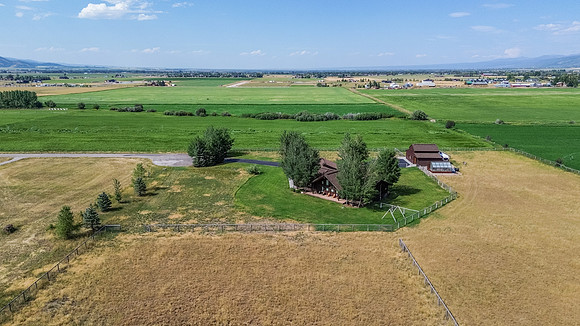 1575FumaroleDrone_JGPhoto-5