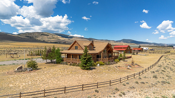 1421StockTrailDrone_JGPhoto-6