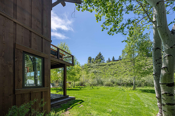 1345West_JGPhoto-14