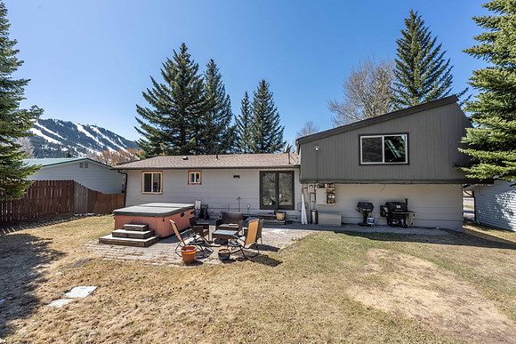 40NelsonDr_JGPhoto-12