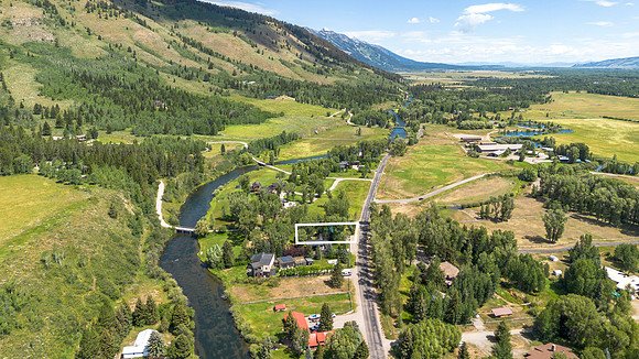 5490BlueMountainDrone_JGPhoto-8 copy