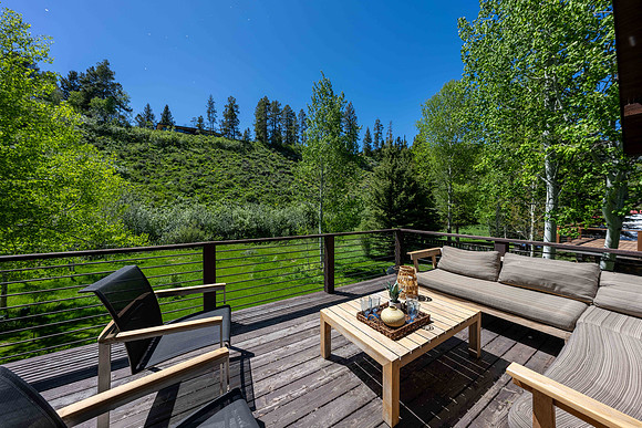 1345West_JGPhoto-44