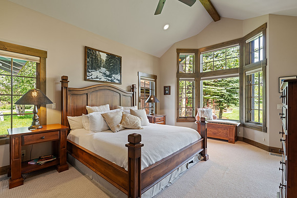 5862ConeflowerInt_JGPhoto-12