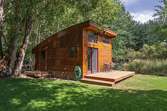 640Cedar_JGPhoto-45