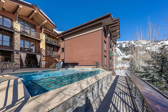 TerraPool_JGPhoto-2