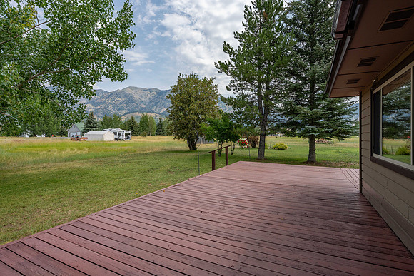 144BlueLakeCir_JGPhoto-33