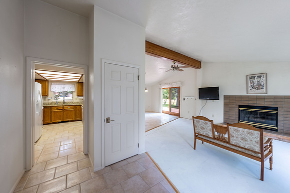 144BlueLakeCir_JGPhoto-5