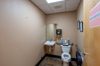 945WBroadway_JGPhoto-3