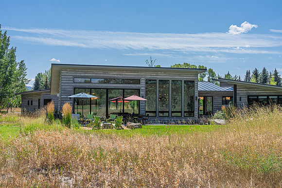 5825Larkspur_JGPhoto-61