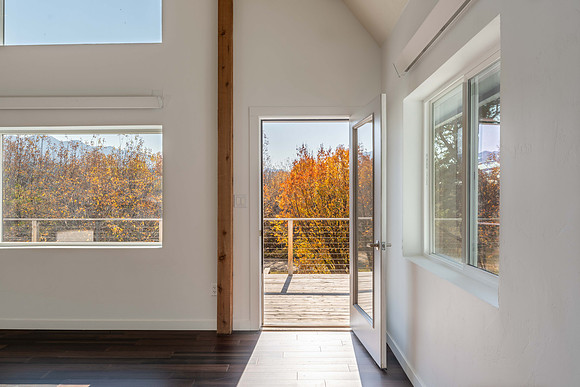 260Hawthorn_JGPhoto-8