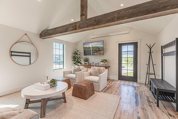 Bondurant Home