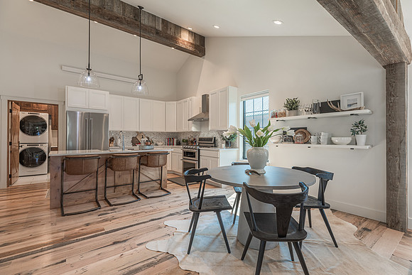 Bondurant Home