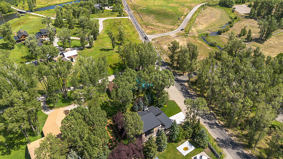 5490BlueMountainDrone_JGPhoto-15