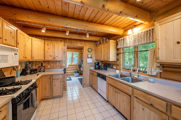 25005DeerCt_JGPhoto-9