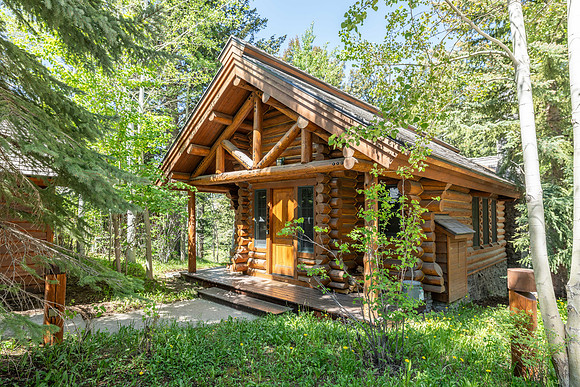 7590Obsidian_JGPhoto-5