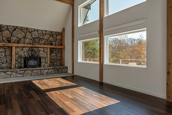 260Hawthorn_JGPhoto-5