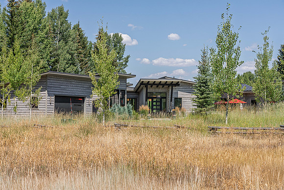 5825Larkspur_JGPhoto-56