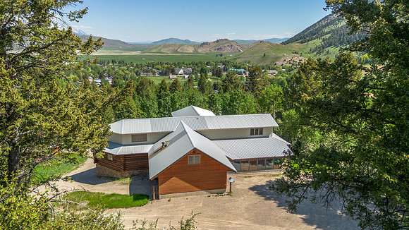 759KeatsGrove_JGPhoto-45