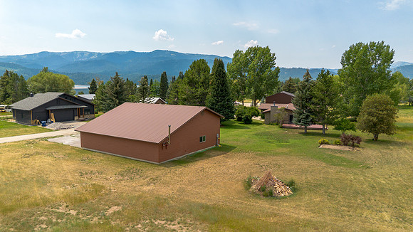 144BlueLakeCirDrone_JGPhoto-3