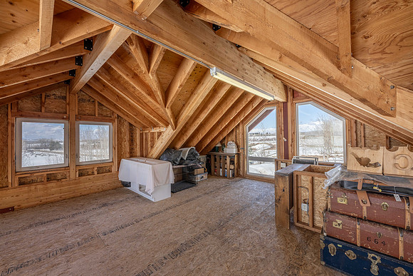 2711E5000Barn_JGPhoto-8
