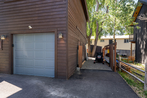 295Crabtree_JGPhoto-42