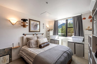 105Mercill203_JGPhoto-2