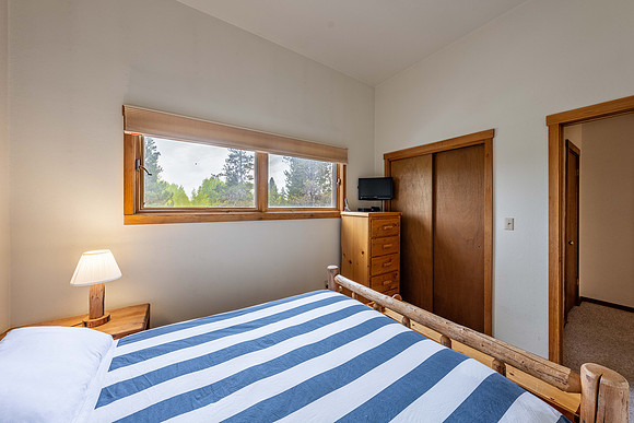 Tamarack623_JGPhoto-17