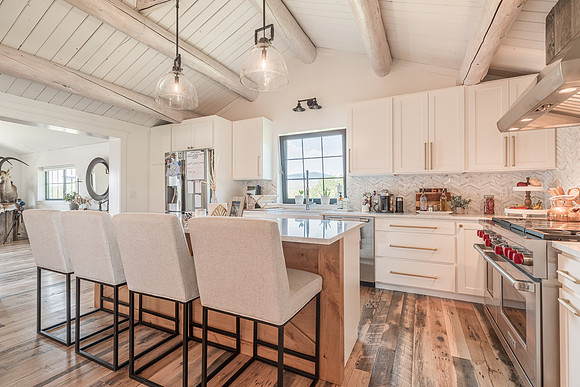 Bondurant Home
