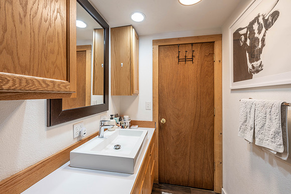 1710Porcupine_JGPhoto-37