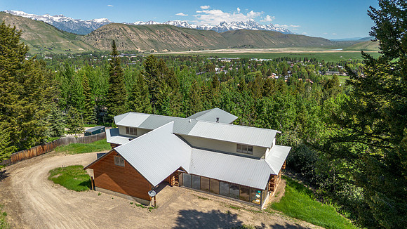 759KeatsGrove_JGPhoto-46
